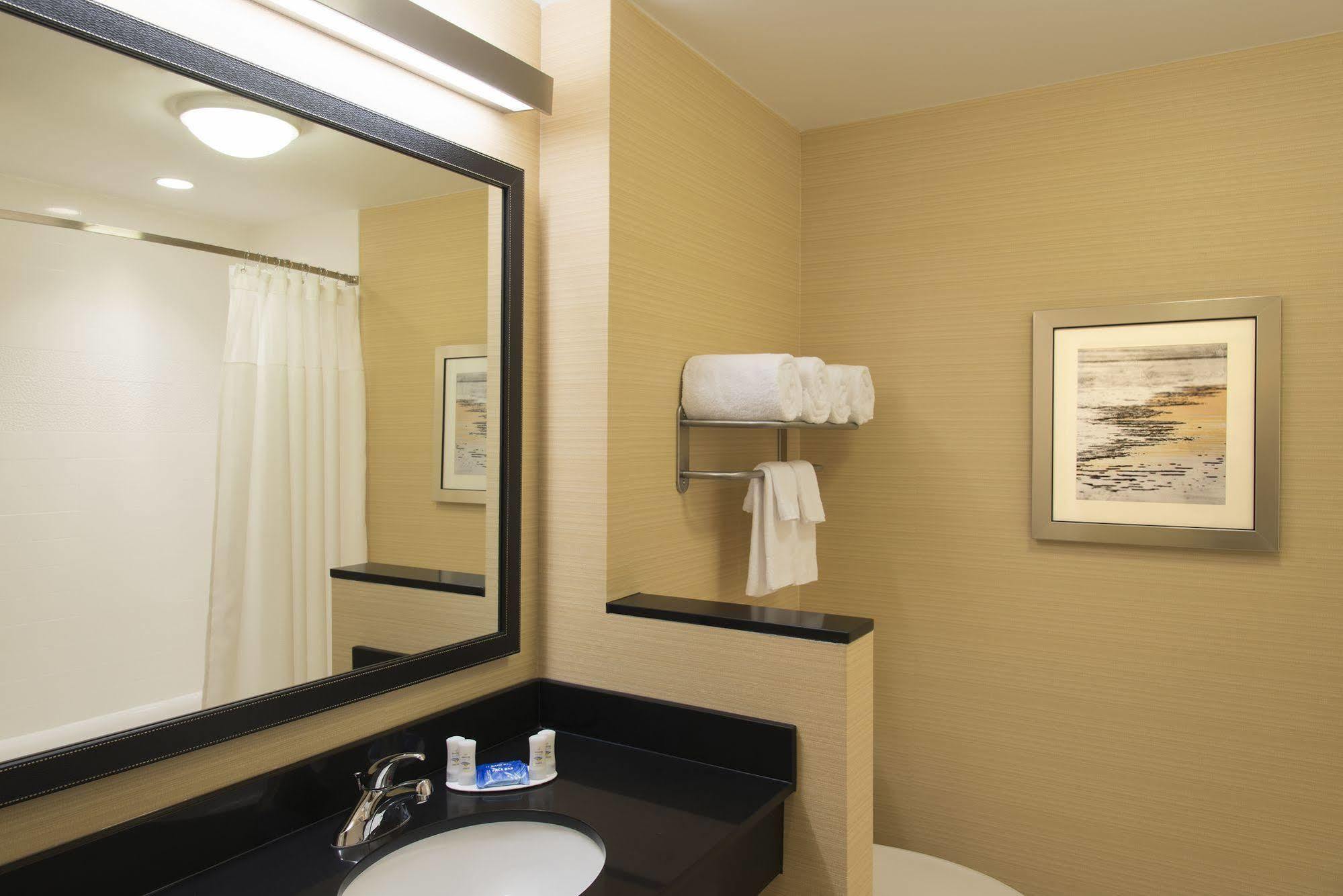 Fairfield Inn & Suites By Marriott Tampa Westshore/Airport Buitenkant foto